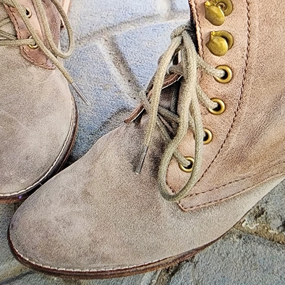 FREE PEOPLE Bohemian Laceup Ankle Boots Distressed Leather/Suede EU 38 US 7.5 - Picture 11 of 11
